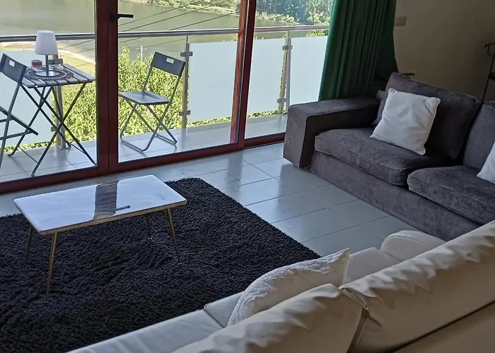 Douro Balcony 레센데